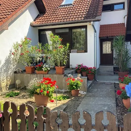 Apartment Kiscsillag